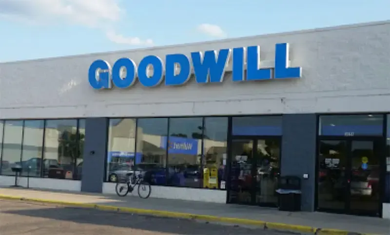 Photo of the Goodwill Bins Charlotte storefront