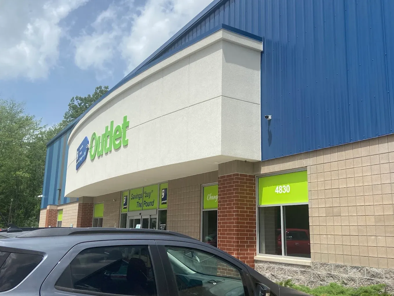 Photo of the Goodwill Bins Gary storefront