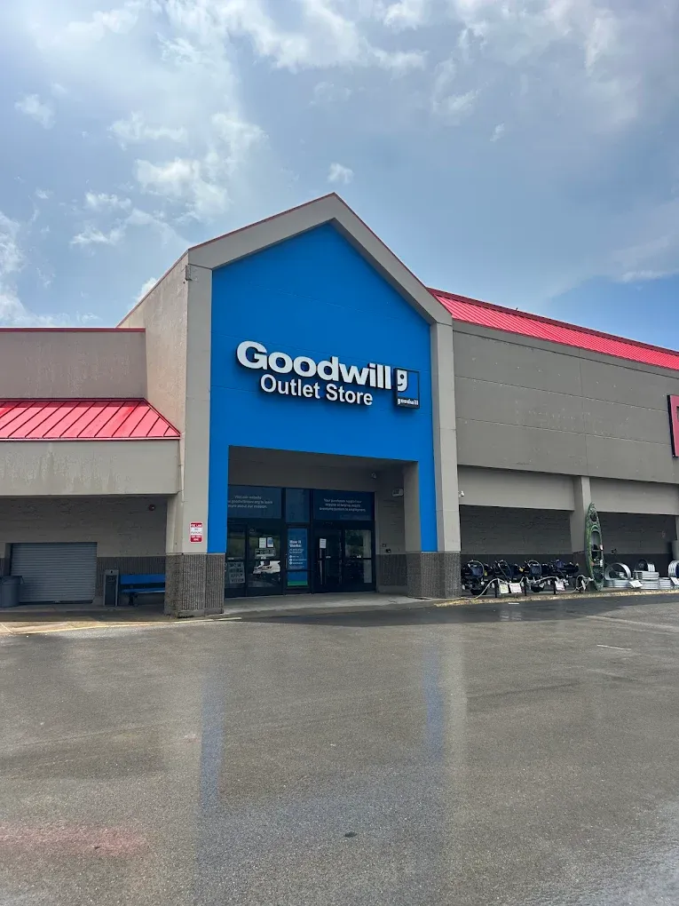 Photo of the Goodwill Bins Morgantown storefront