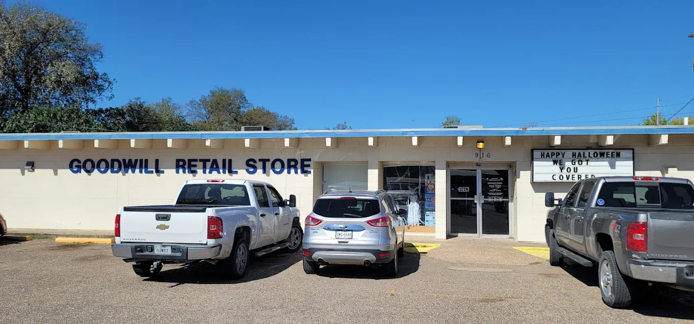 Photo of the Goodwill Bins Waco storefront