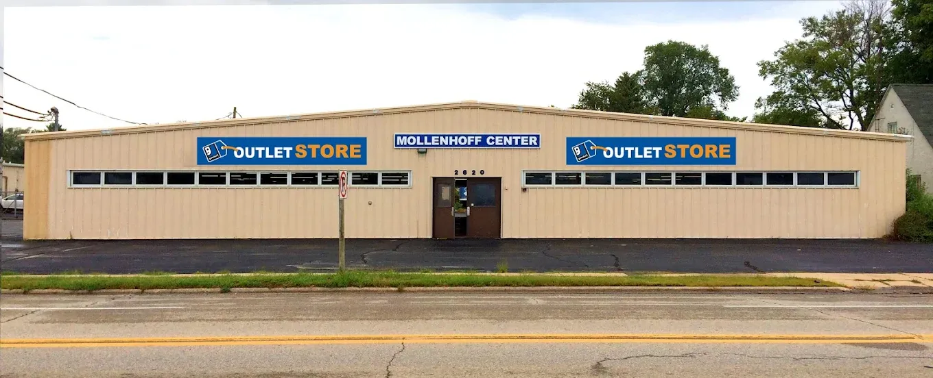Photo of the Goodwill Bins Waterloo storefront