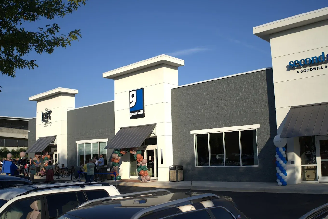 Photo of the Goodwill Bins Greenville storefront